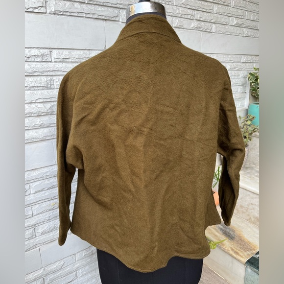 Moss Green Open Shrug - Picture 2 of 7